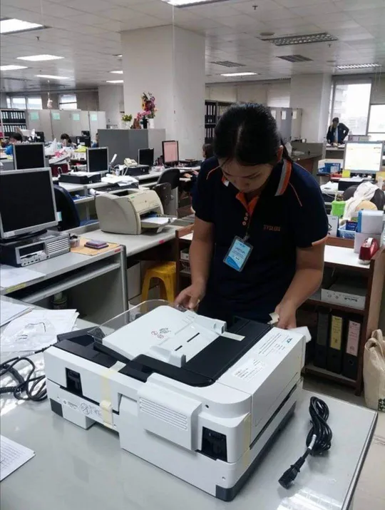 ติดตั้งเครื่องพิมพ์ในสำนักงาน